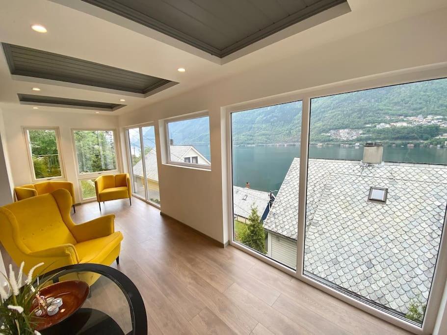 Villa Fjordside Panorama House Trolltunga Odda Exterior foto